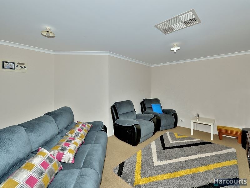 16 Lucidus Retreat, Greenfields WA 6210
