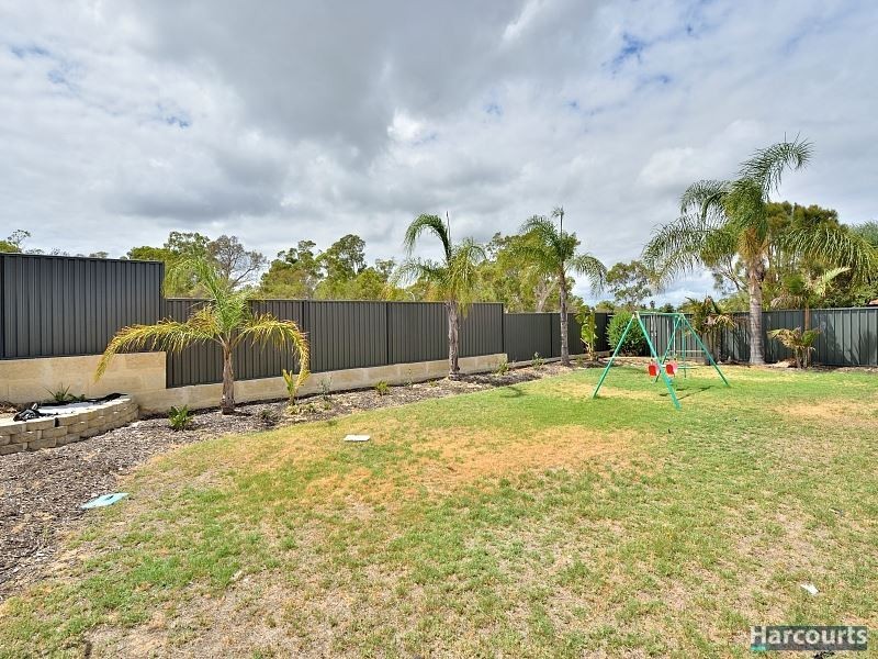 16 Lucidus Retreat, Greenfields WA 6210