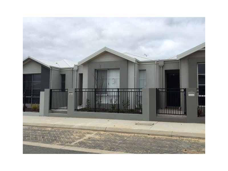 17 Venulosa Avenue, Halls Head WA 6210