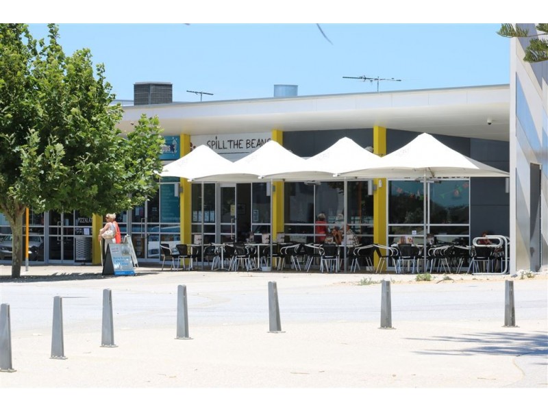 17 Venulosa Avenue, Halls Head WA 6210