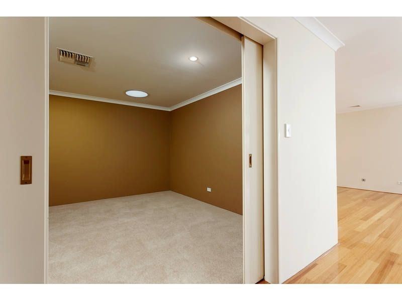 41 Watersun Drive, Silver Sands WA 6210