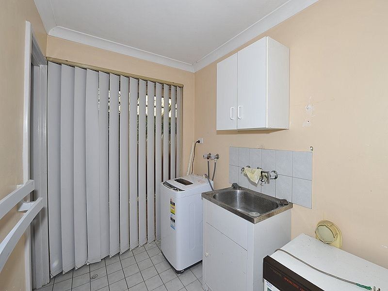 1 Allora Close, Dudley Park WA 6210