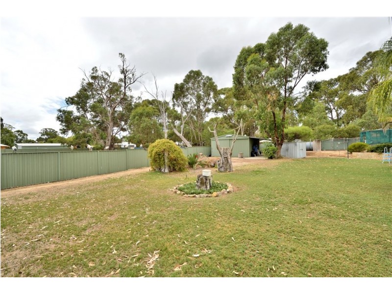 8 Elleker Close, Greenfields WA 6210