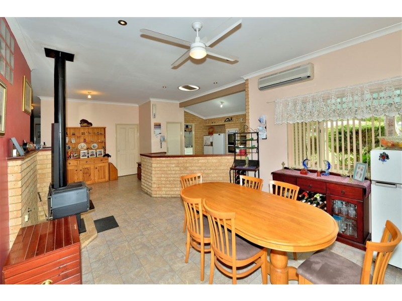 8 Elleker Close, Greenfields WA 6210