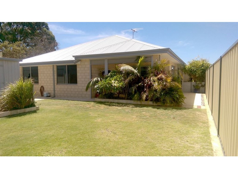 18 Richview Ramble, Wannanup WA 6210