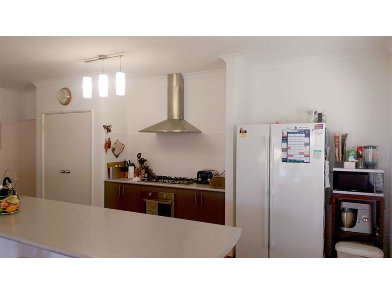 18 Richview Ramble, Wannanup WA 6210