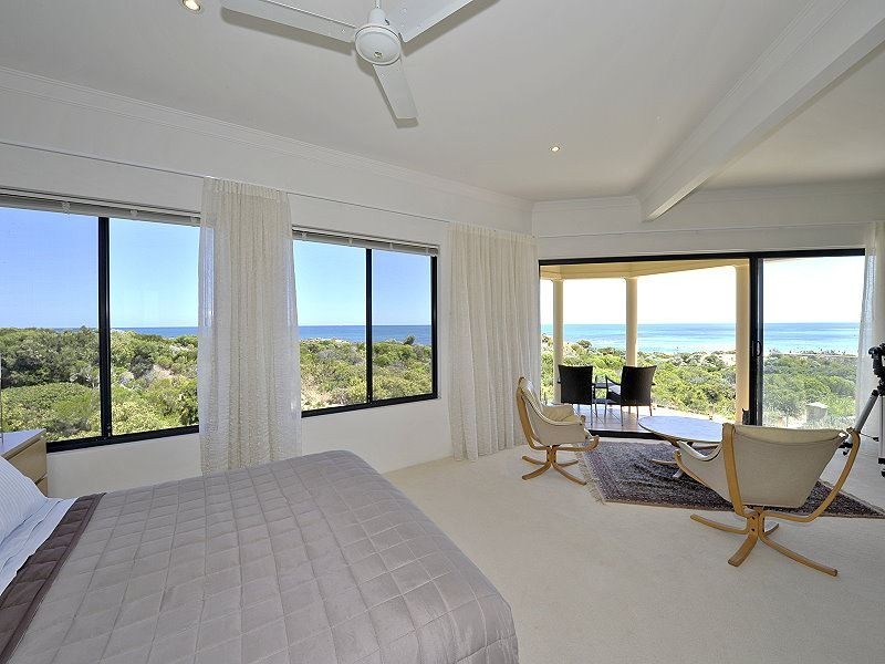 76 Westview Parade, Wannanup WA 6210