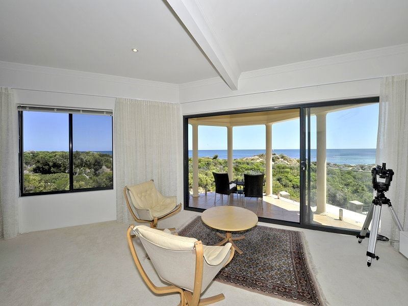 76 Westview Parade, Wannanup WA 6210