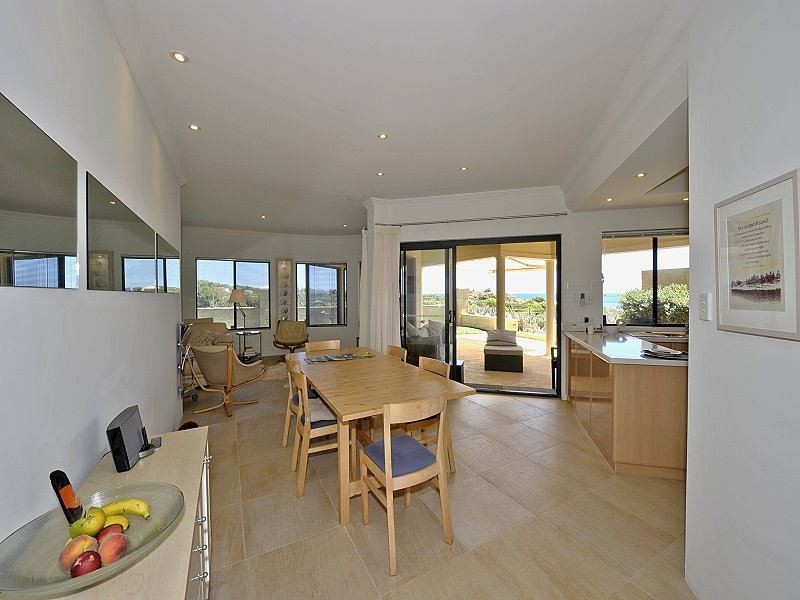 76 Westview Parade, Wannanup WA 6210