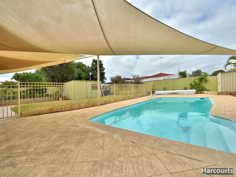 34 Kookerbrook Street, Dudley Park WA 6210