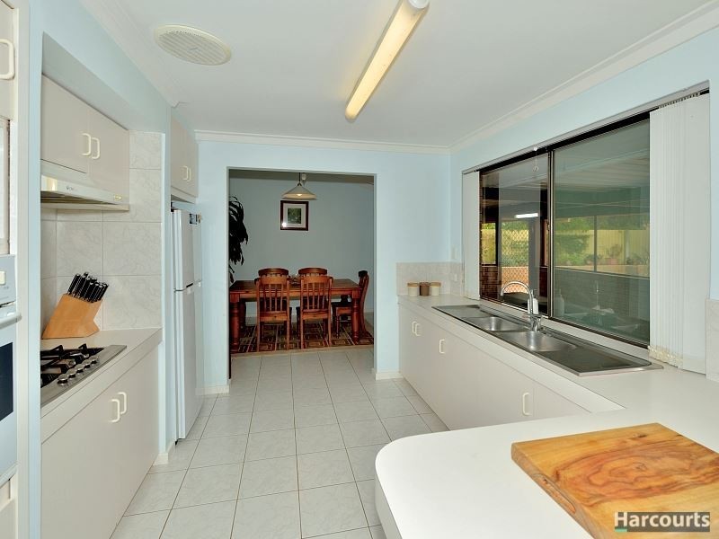 34 Kookerbrook Street, Dudley Park WA 6210