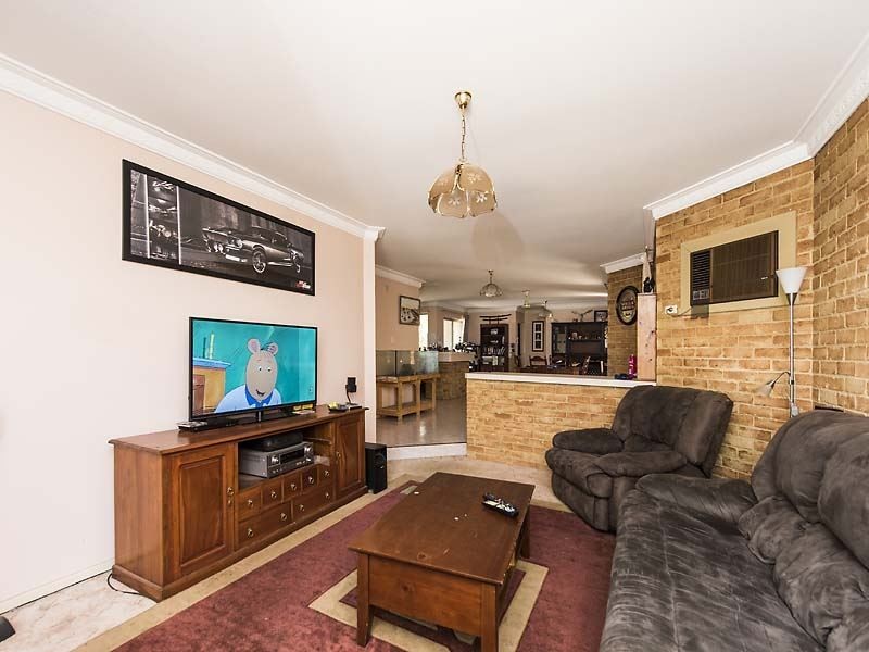 9 Waltham Court, Waroona WA 6215
