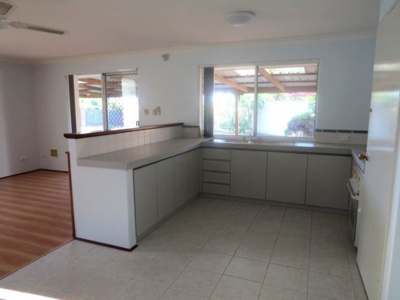 8 Langar Court, Erskine WA 6210