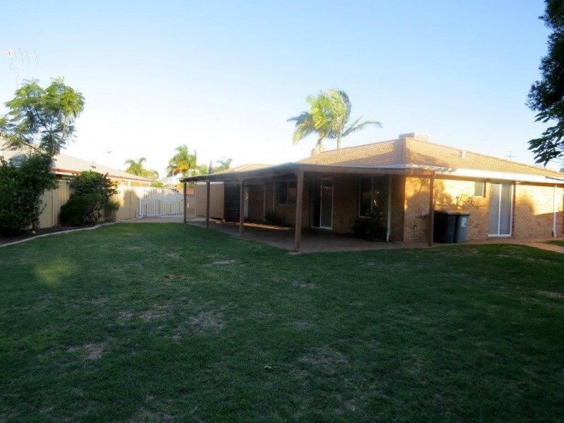 8 Langar Court, Erskine WA 6210