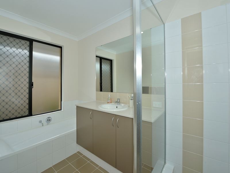 44 Willow Brook View, Meadow Springs WA 6210