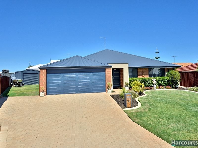 65 Carissa Turn, Halls Head WA 6210