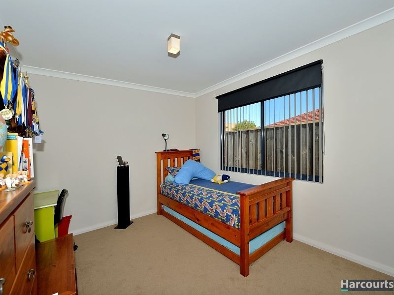 65 Carissa Turn, Halls Head WA 6210