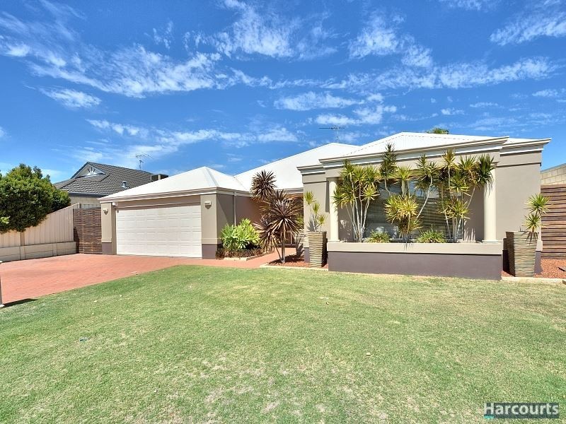 8 Heyerdahl Way, Dudley Park WA 6210