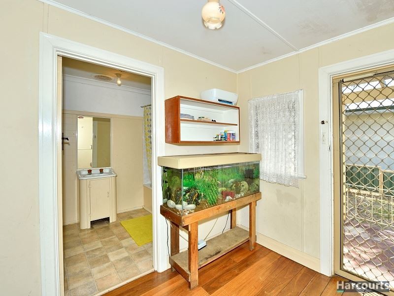 54 Churchill Avenue, Dudley Park WA 6210