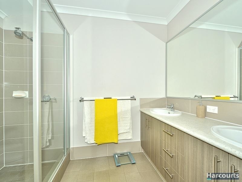 27 Carnaby Drive, Dawesville WA 6211