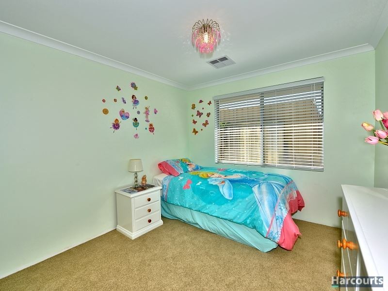 27 Carnaby Drive, Dawesville WA 6211