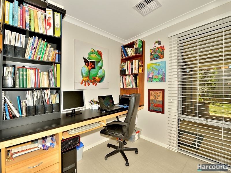 27 Carnaby Drive, Dawesville WA 6211