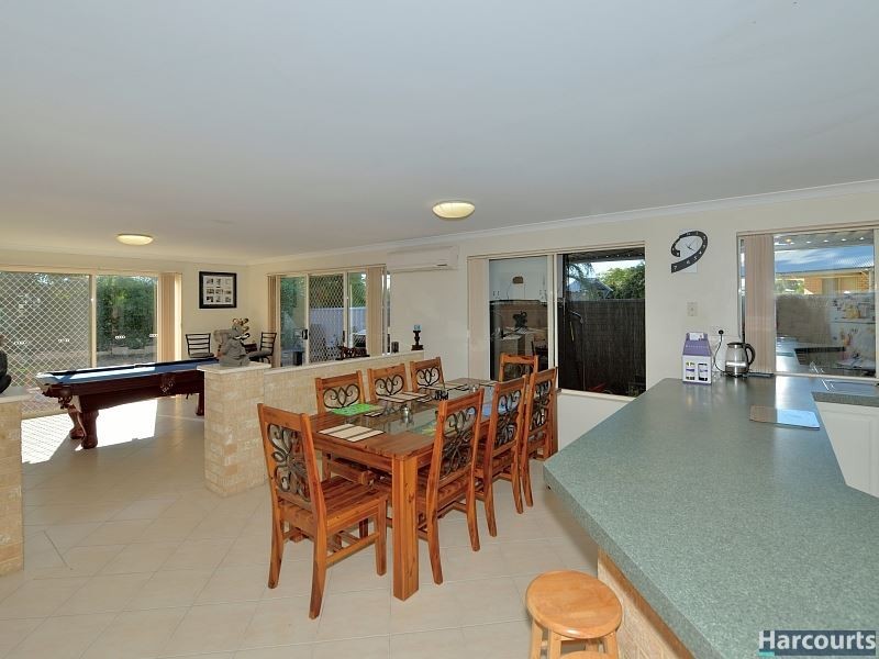 11 Scrubbird Court, Greenfields WA 6210