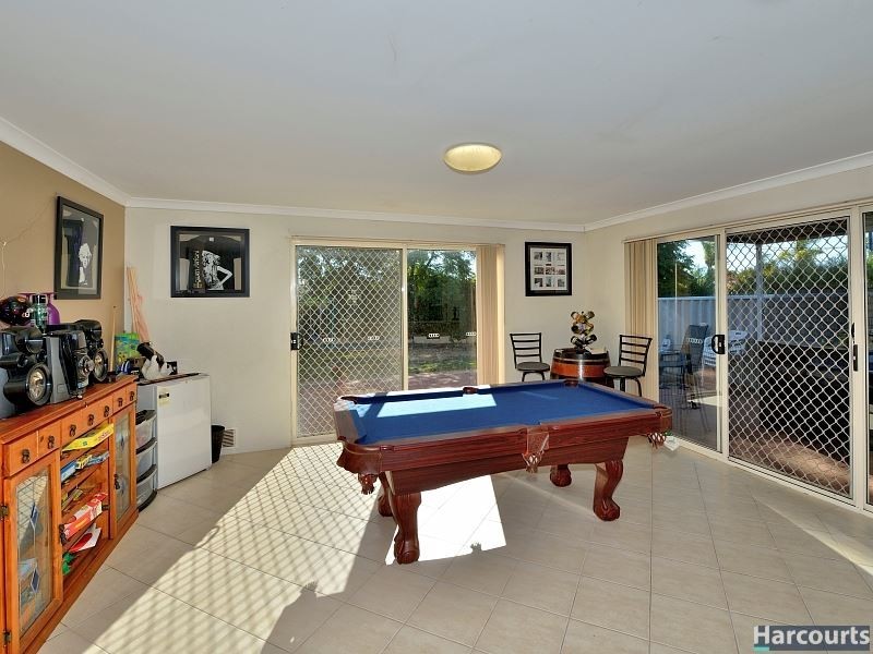 11 Scrubbird Court, Greenfields WA 6210