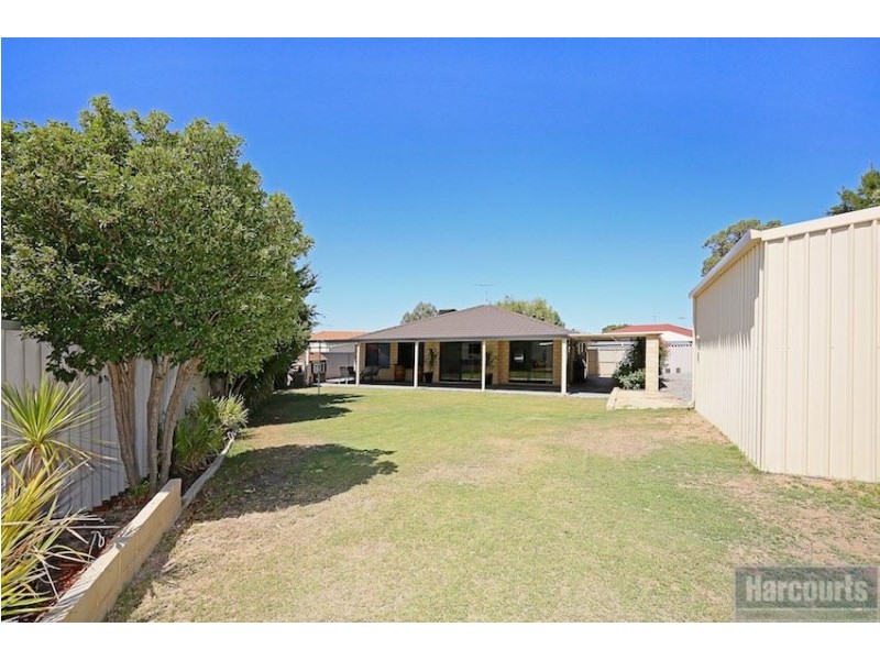 9 Manya Close, Greenfields WA 6210