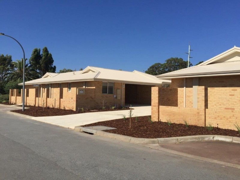 2 Queeda Drive, Greenfields WA 6210