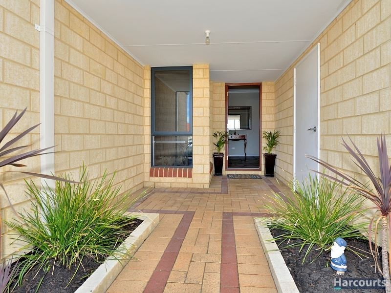 8 Kukerin Way, Dawesville WA 6211