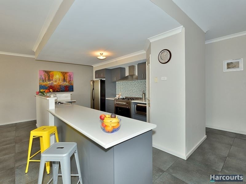 8 Kukerin Way, Dawesville WA 6211
