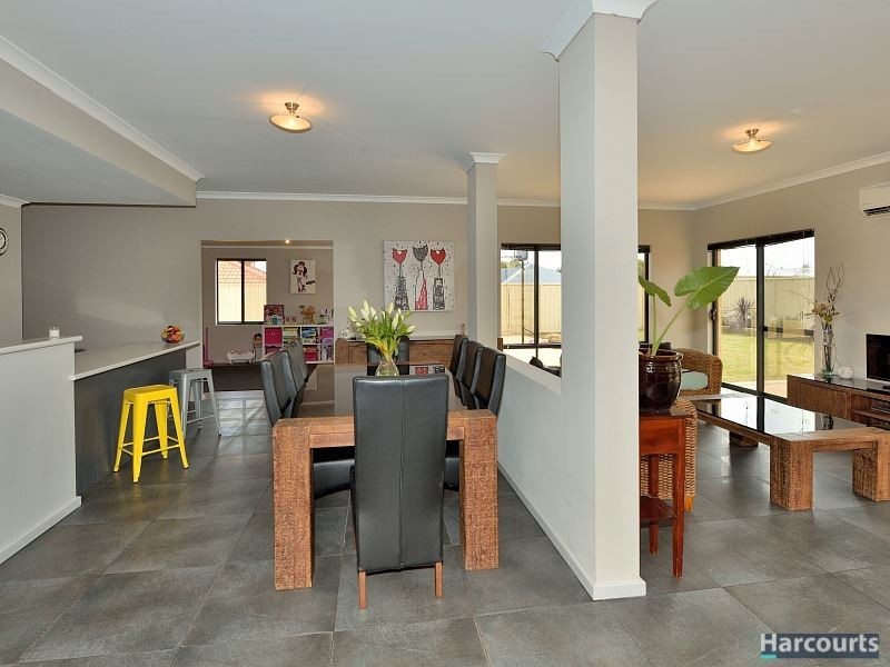 8 Kukerin Way, Dawesville WA 6211