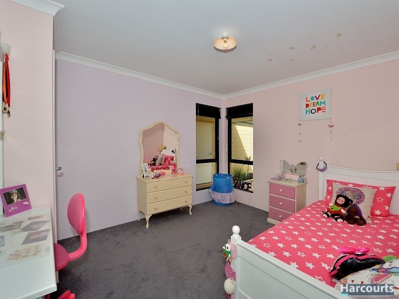 8 Kukerin Way, Dawesville WA 6211