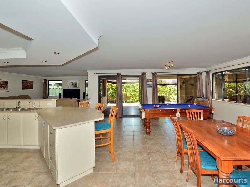 4 Gayze Retreat, Ravenswood WA 6208