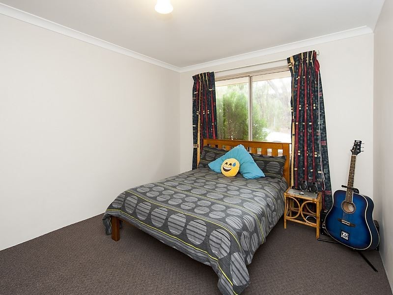 6 Russell Drive, Waroona WA 6215