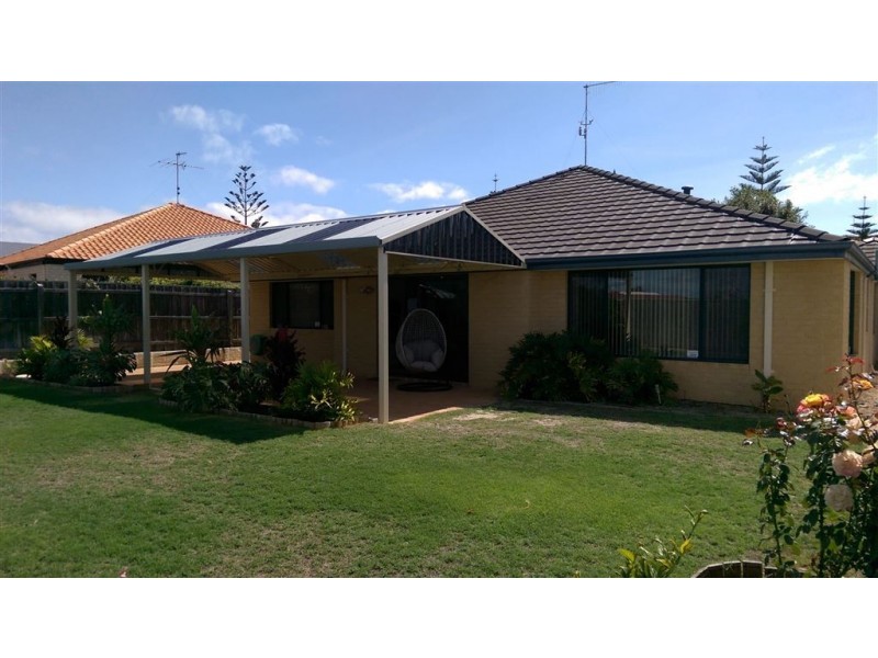 20 Seascapes Boulevard, Halls Head WA 6210