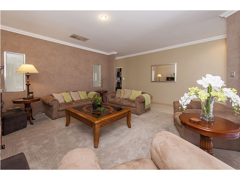 56 Quandong Parkway, Halls Head WA 6210