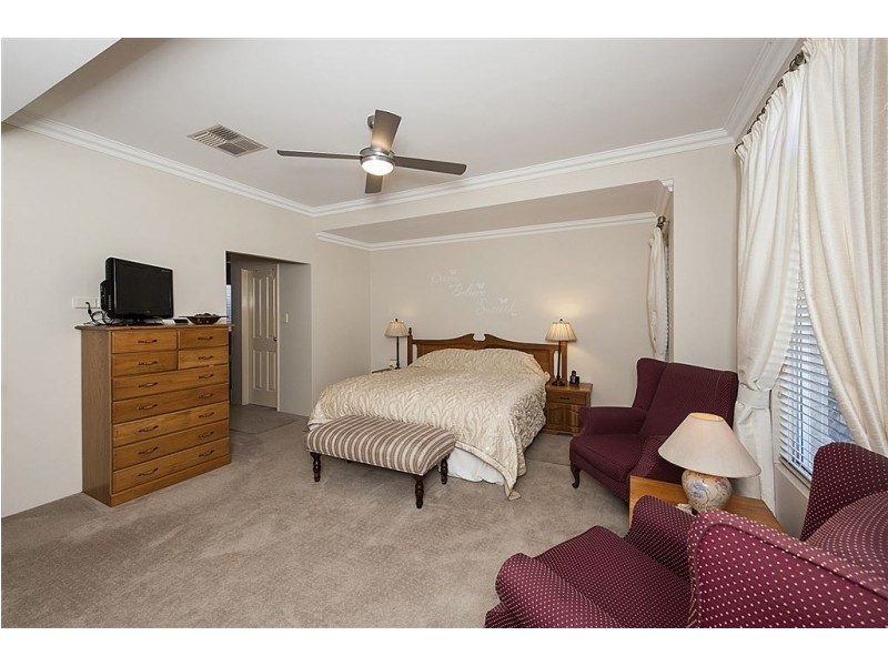 56 Quandong Parkway, Halls Head WA 6210