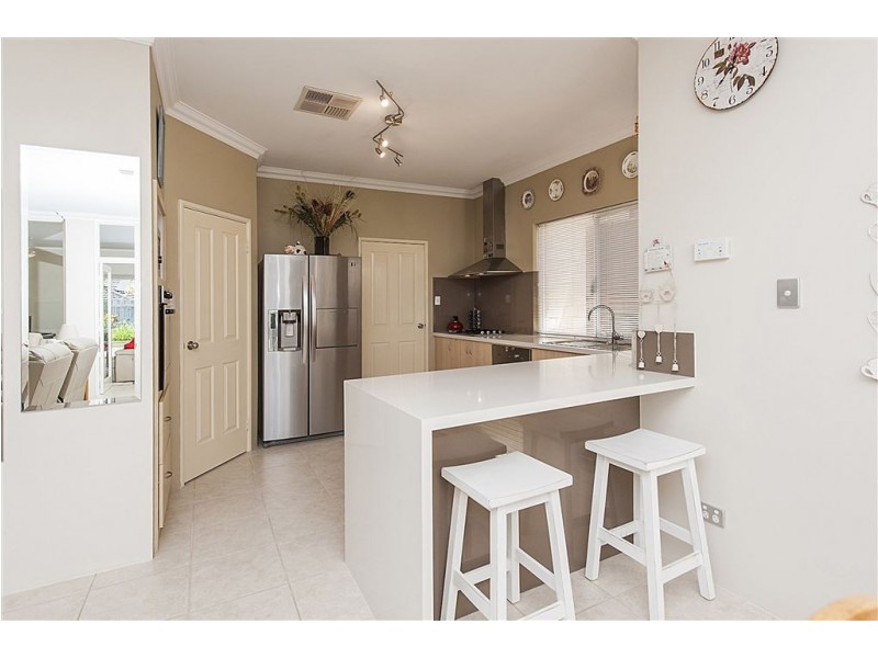 56 Quandong Parkway, Halls Head WA 6210