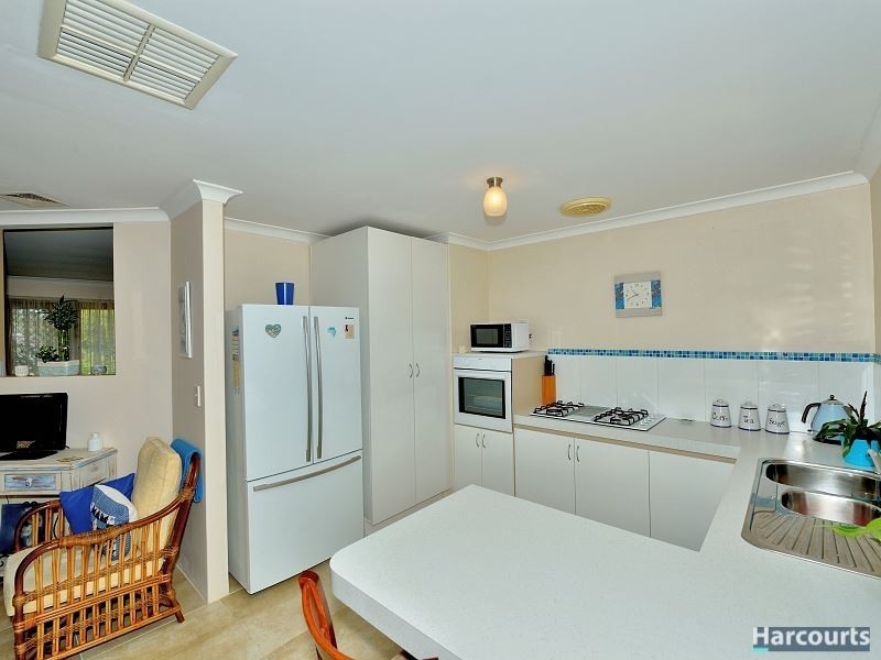 1A Takura Close, Greenfields WA 6210