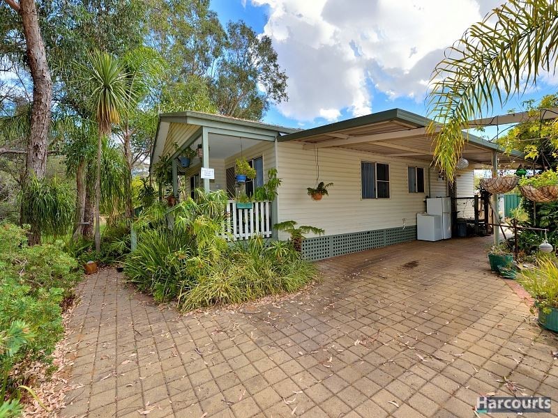 70 Hibiscus Drive, Mandurah WA 6210
