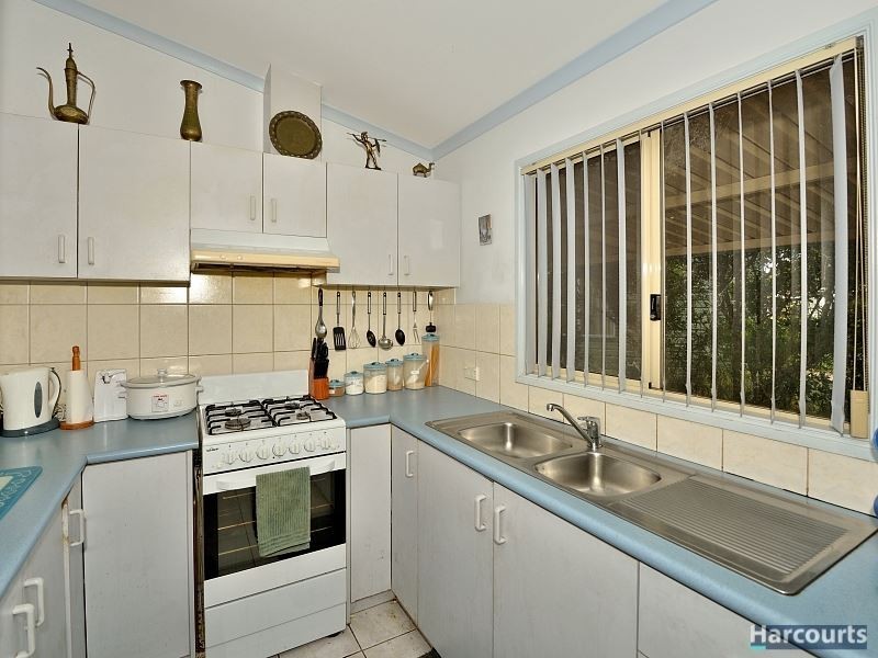 70 Hibiscus Drive, Mandurah WA 6210