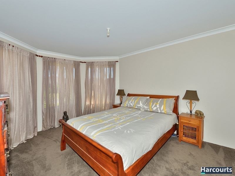 5 Fremont Crescent, Secret Harbour WA 6173