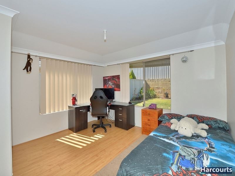 5 Fremont Crescent, Secret Harbour WA 6173