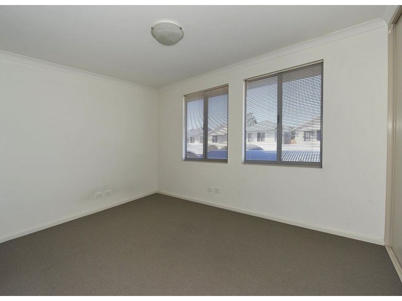 5/14 Wattleglen Avenue, Erskine WA 6210