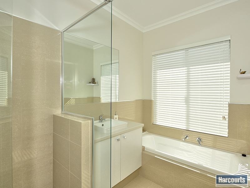 109 Avocet Island Retreat, Wannanup WA 6210