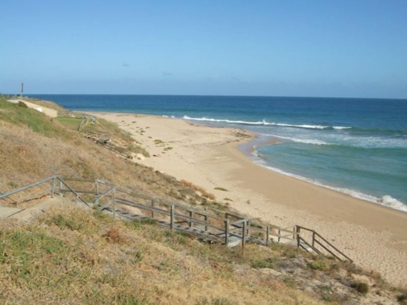 81B Leighton Road, Halls Head WA 6210