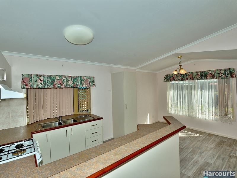 137 Boronia Way, Mandurah WA 6210