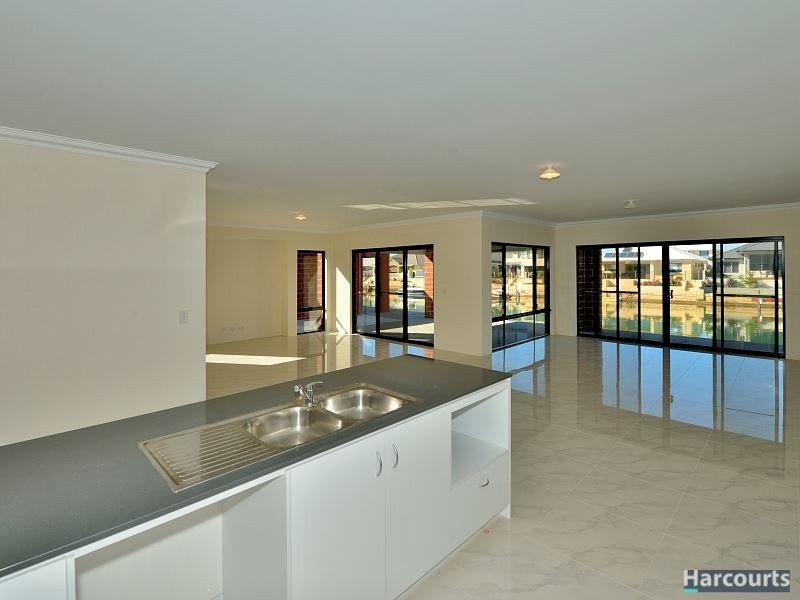 57 Waterlily Drive, Dudley Park WA 6210